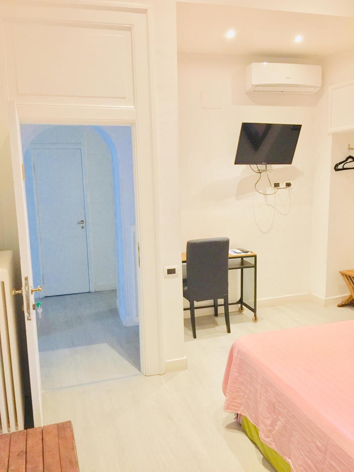 B&B Neapolis Bellini Napoli Esterno foto