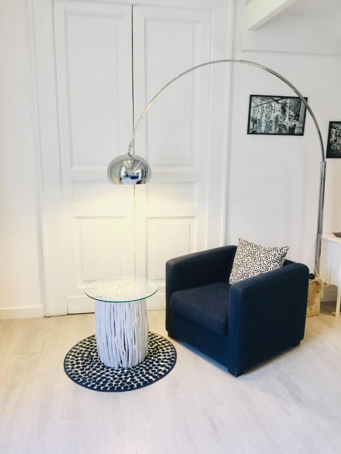 B&B Neapolis Bellini Napoli Esterno foto