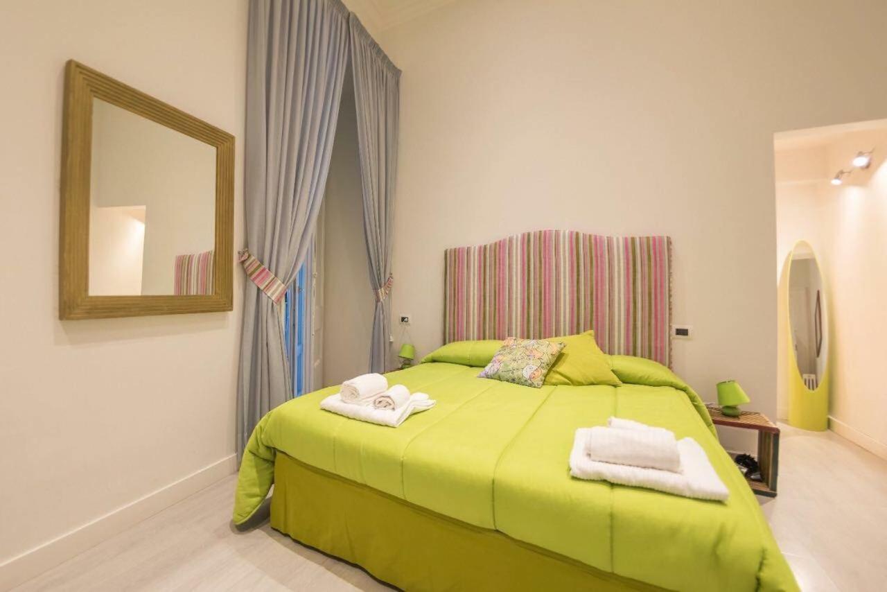 B&B Neapolis Bellini Napoli Esterno foto